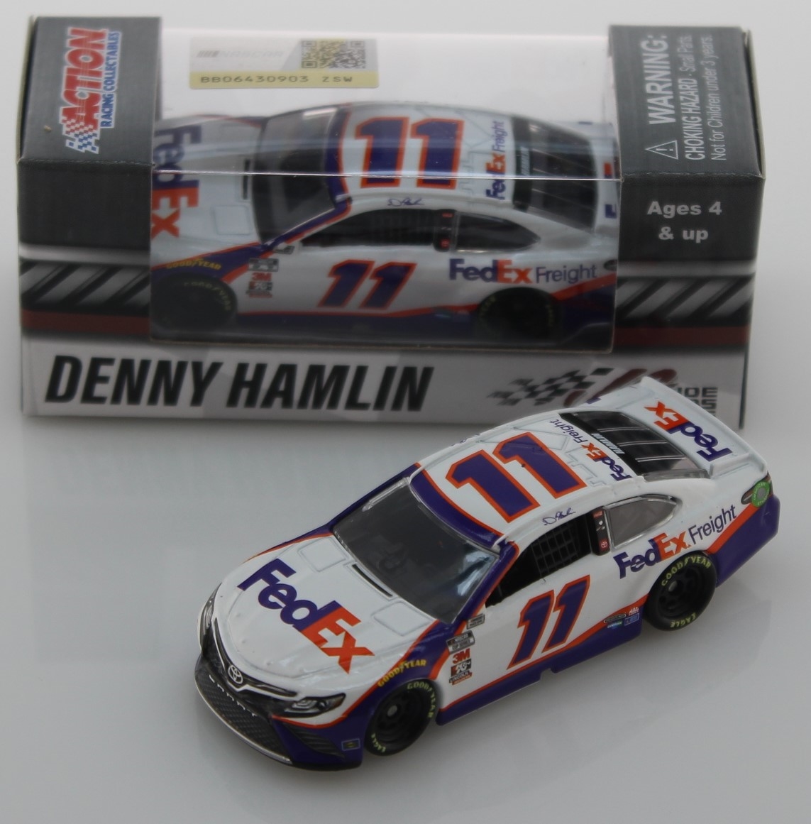 2020 #11 Denny Hamlin FedEx Freight 1/24 Action NASCAR Diecast 