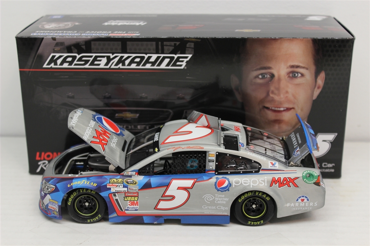 2014 KASEY KAHNE #5 GREAT CLIPS 1:64 ACTION NASCAR FREE SHIPPING 